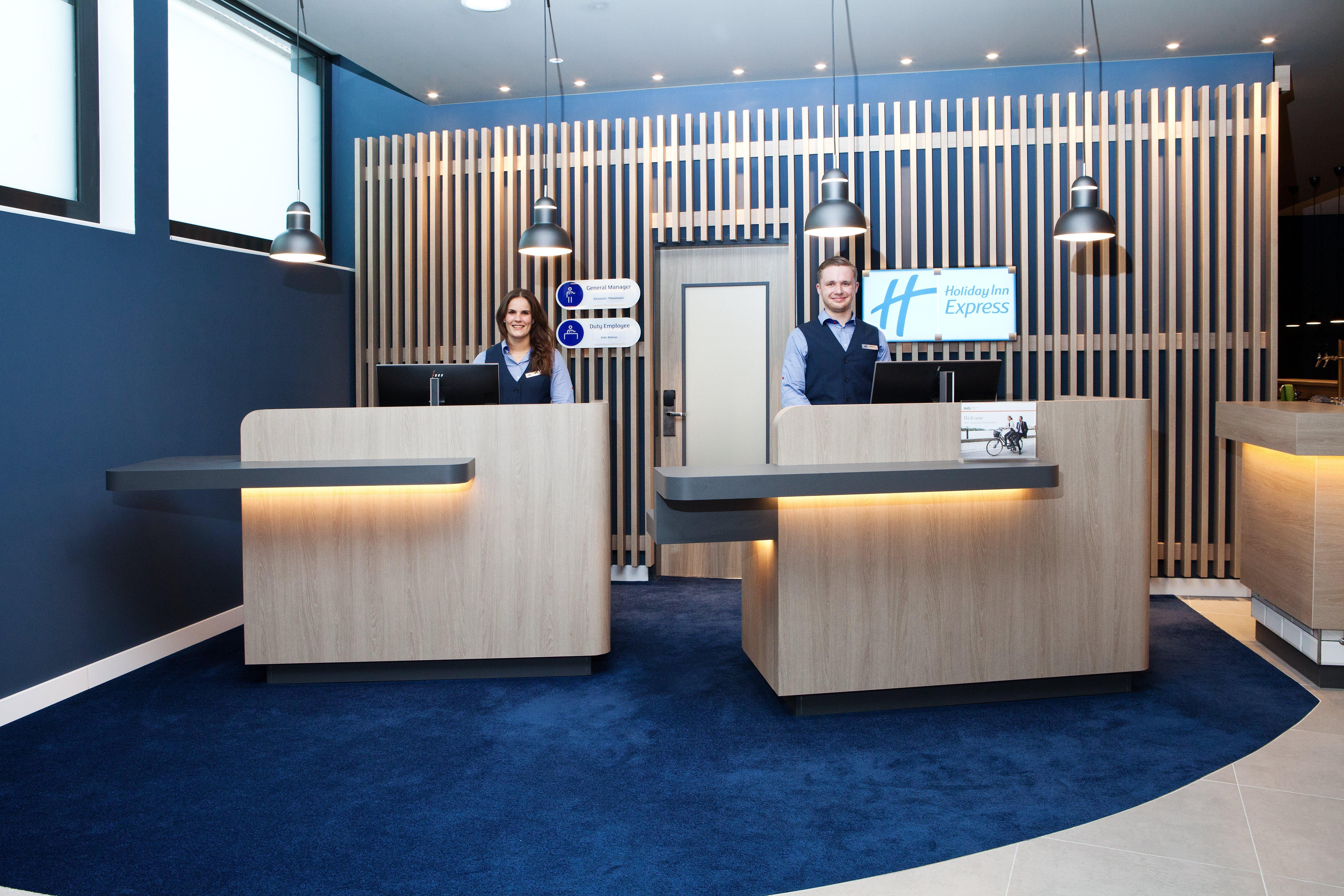 Holiday Inn Express - Goeppingen By Ihg Екстериор снимка