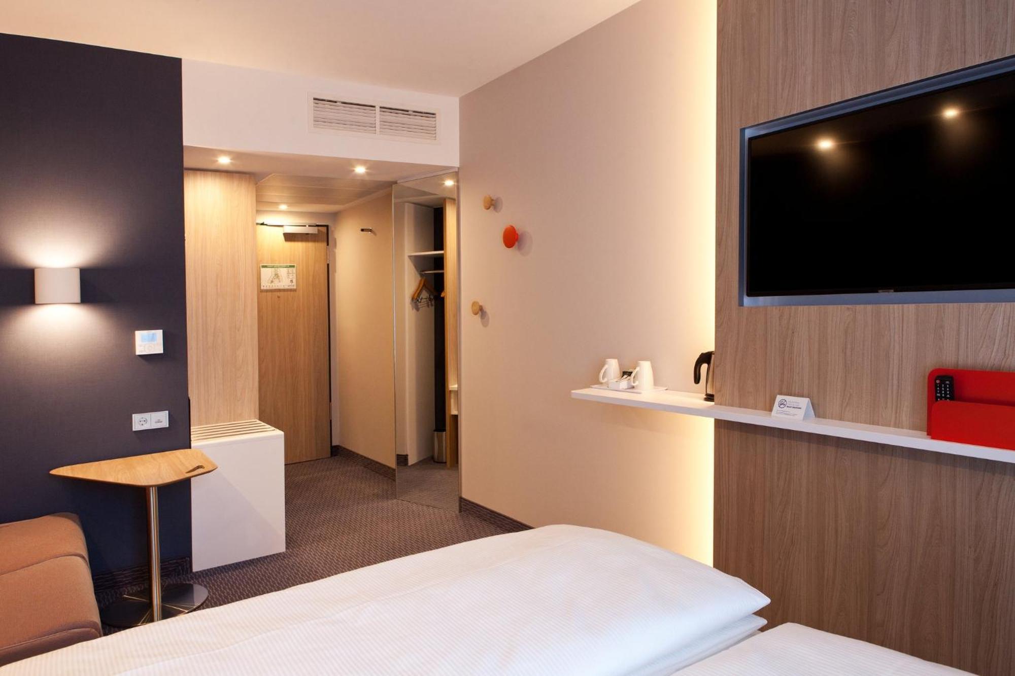 Holiday Inn Express - Goeppingen By Ihg Екстериор снимка