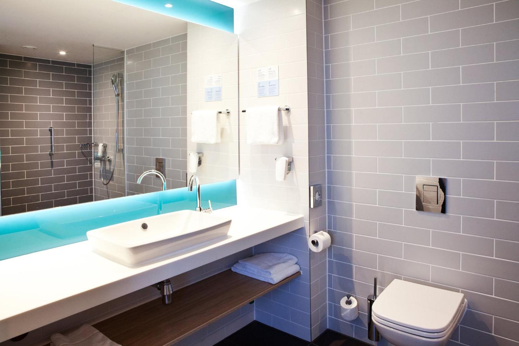 Holiday Inn Express - Goeppingen By Ihg Екстериор снимка
